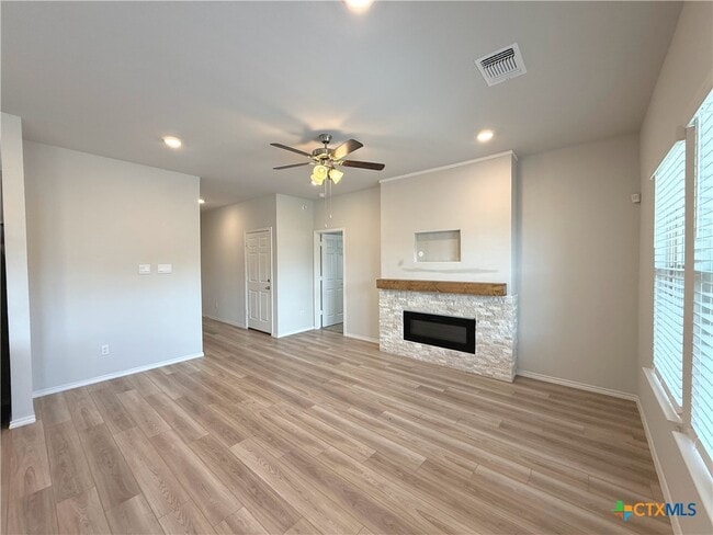 Photo - 1338 Brookfield St