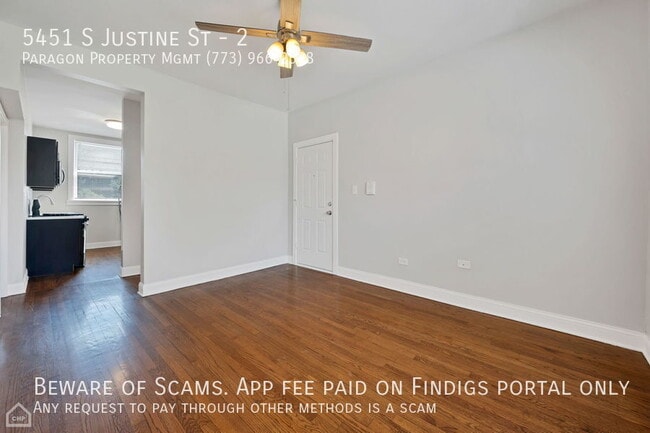 Photo - 5451 S Justine St Unidad 2