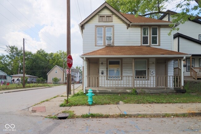 Building Photo - 1668 S Talbott St