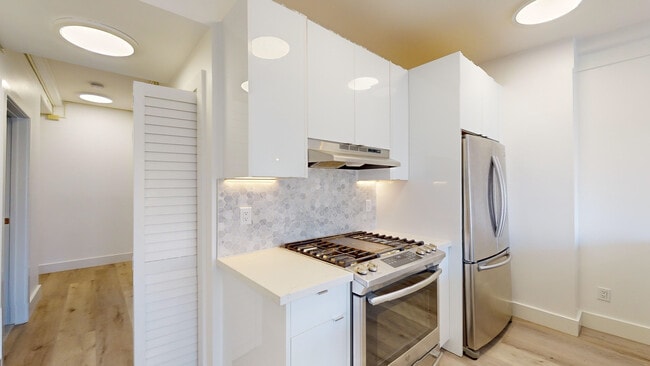 Photo - 1803 California St Unit 301