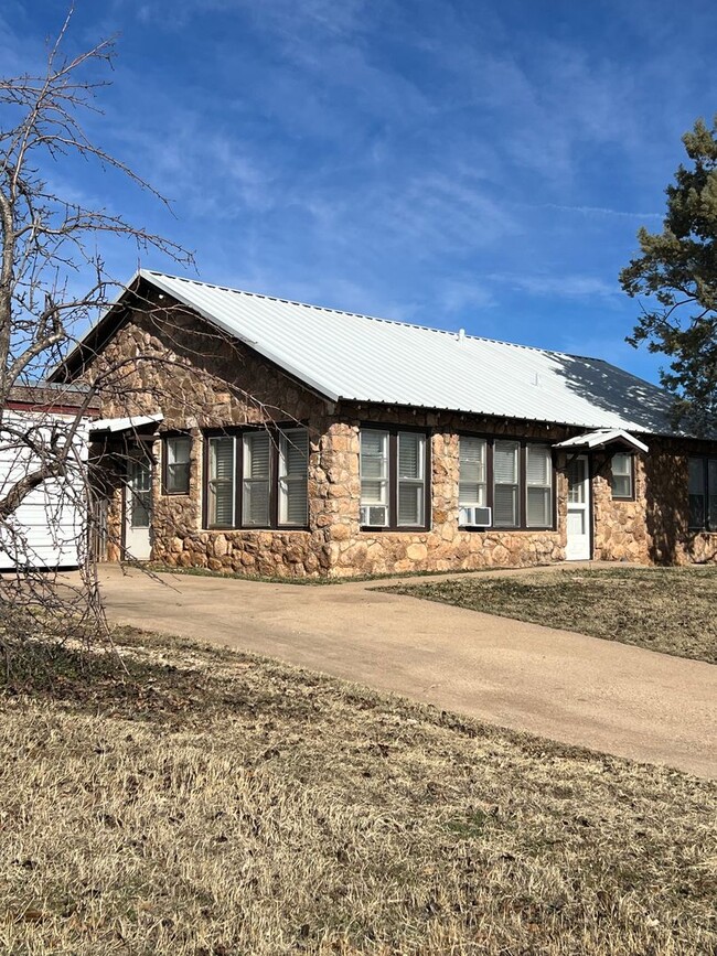 Photo - Cute 3 Bedroom in Sweetwater!