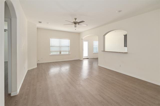 Photo - 117 Willowbend Loop