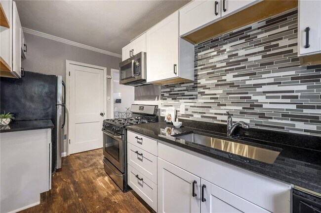 Photo - 1507 Pease Rd Unit 7