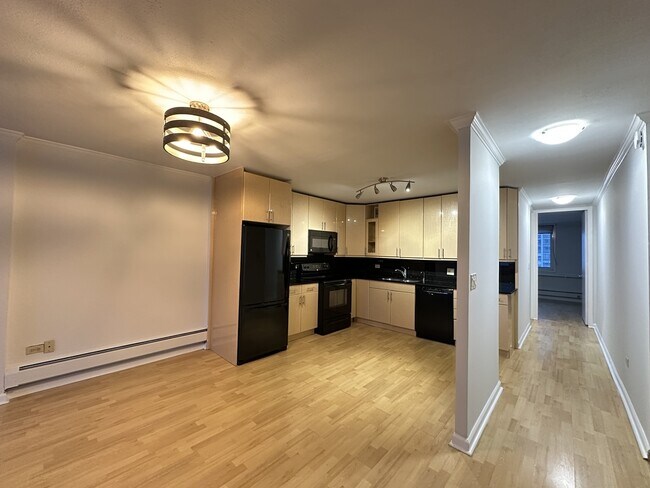 Photo - 1349 N Dearborn St Unit F41