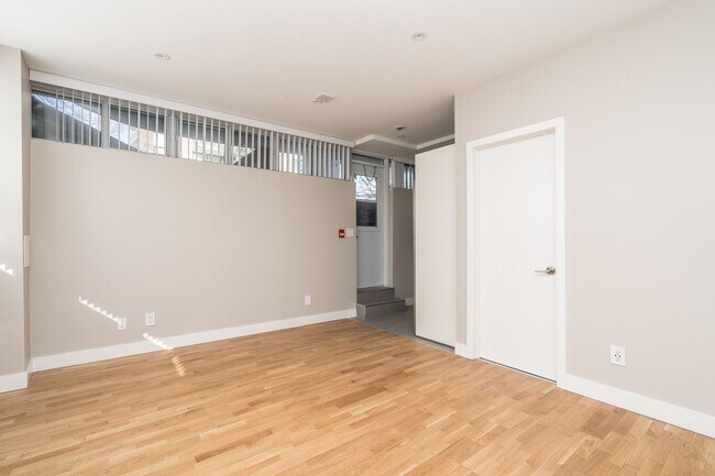 Photo - 190 Jameson Ave Unit 102