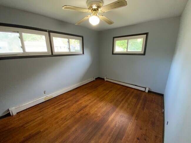 Photo - 1405 Chandler St