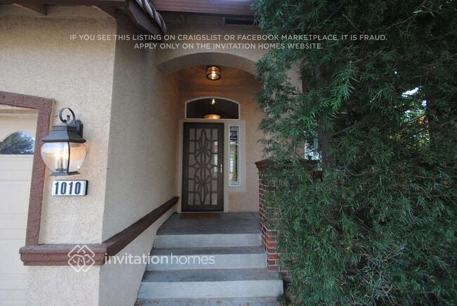 Photo - 1010 Malton Way