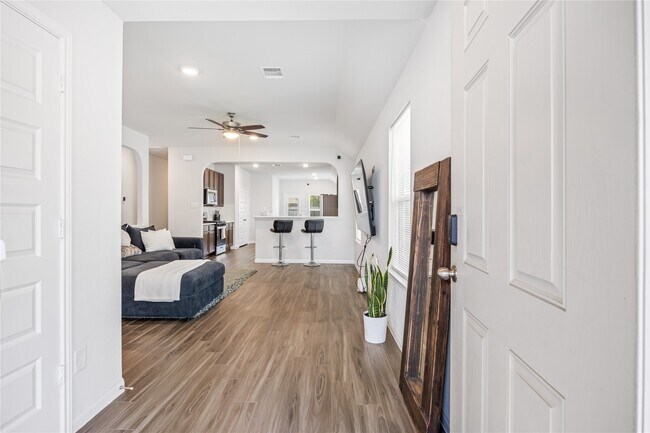 Photo - 3839 Giorgio Pastel Pl