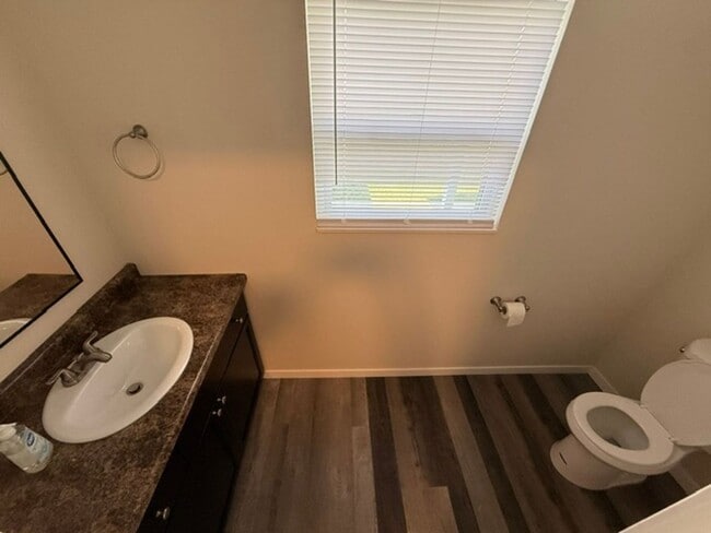 Photo - 3127 Barrington Pl