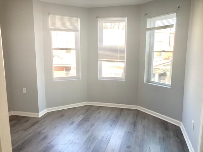 Photo - Move-In Ready 3BR Townhome Near Parks, Cafés & Transit