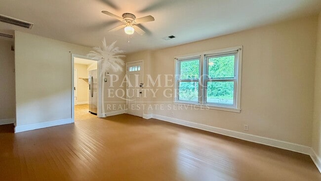 Photo - 928 McCormick St