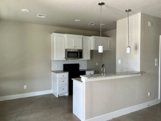 Photo - 3225 Belmont Dr