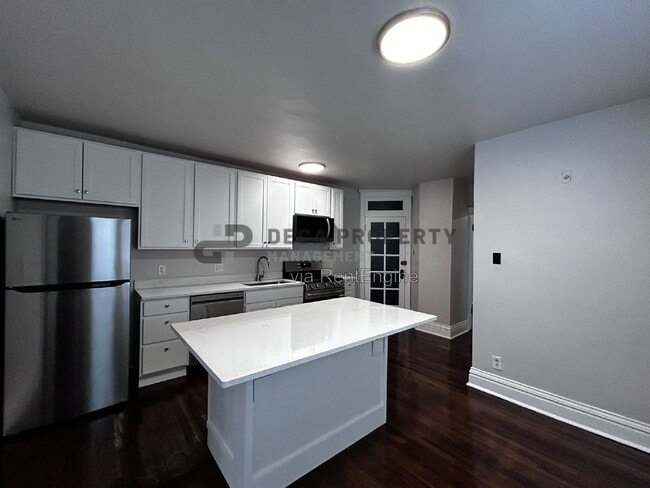 Photo - 2856 Shenandoah Ave Unit 1w