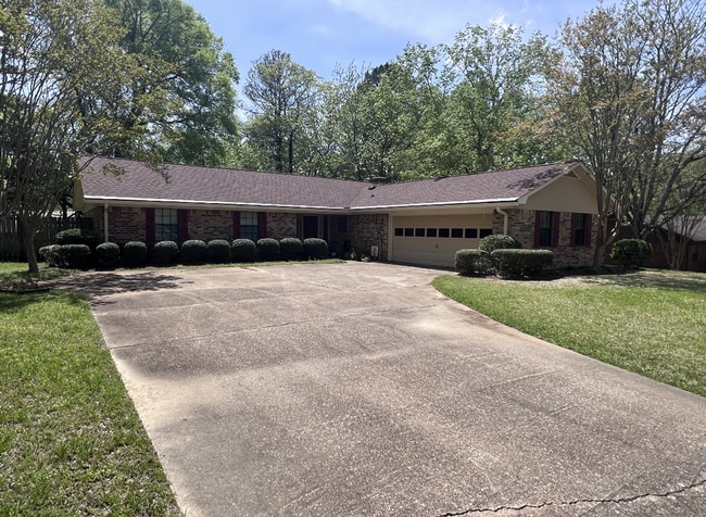 Building Photo - 103 Cherokee Dr Rental