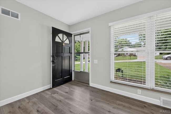328 Danworth Ct