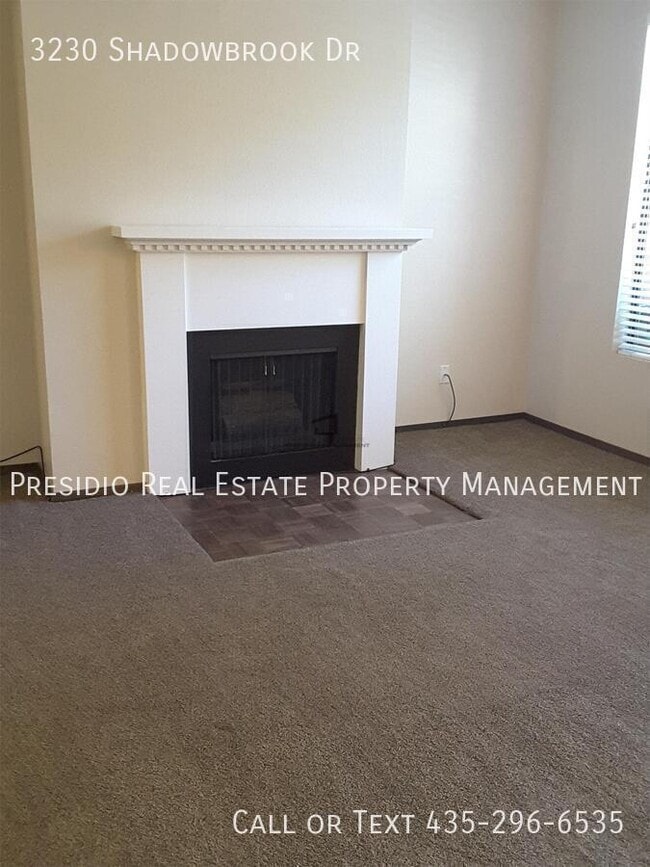 Photo - 3230 N Shadowbrook Dr