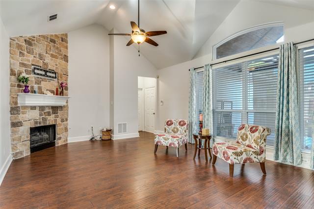Photo - 8113 Greenwood Dr