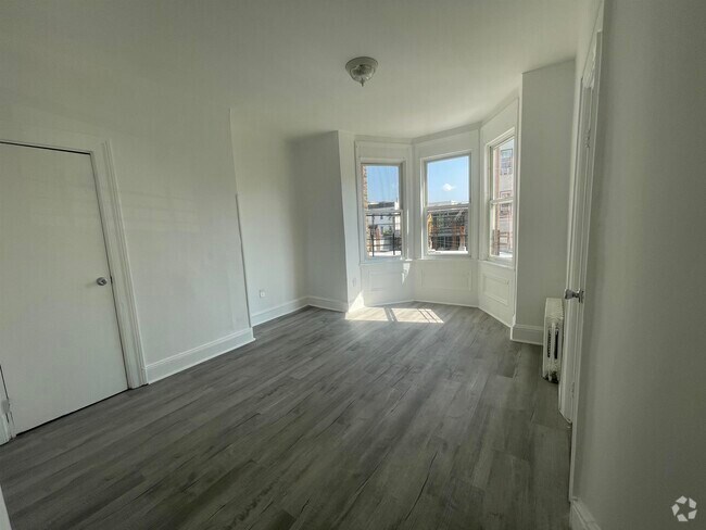 Building Photo - 719 8th St Unit #2 Rental