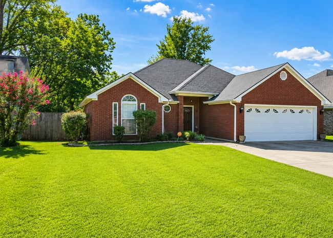 Photo - 206 Vail Dr