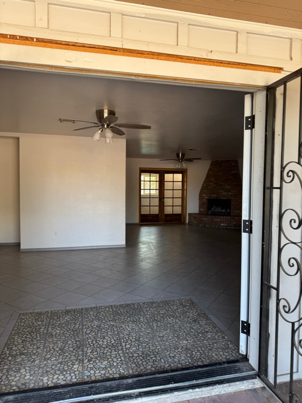 Photo - 2923 W Rose Ln