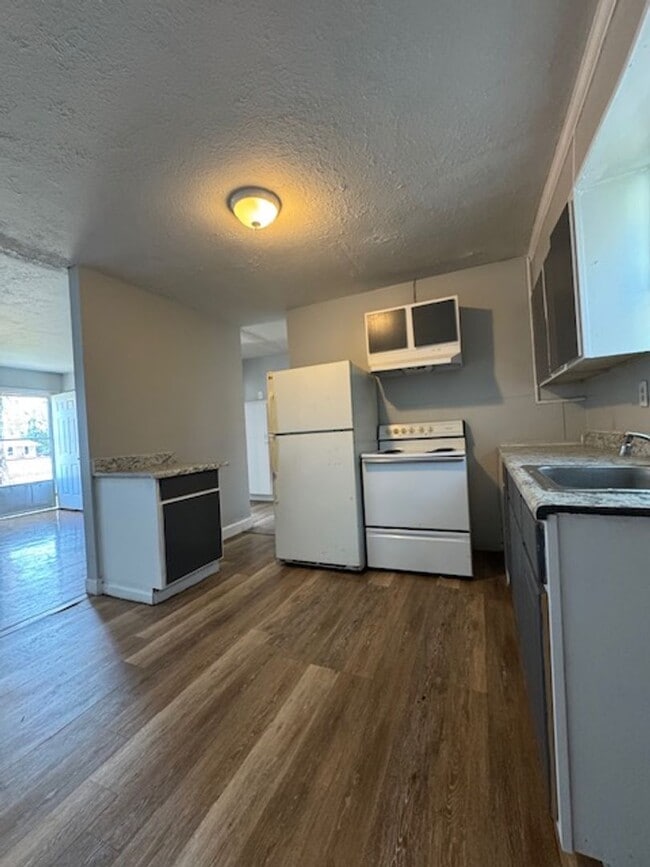 Photo - 1112 Atlantic Ave