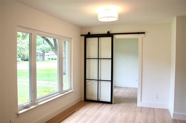 Photo - 6335 Monticello Ave