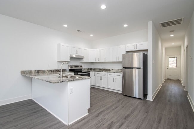 Photo - New Modern 3BR Home with Open Floor Plan & High-End Finishes in Little Rock!