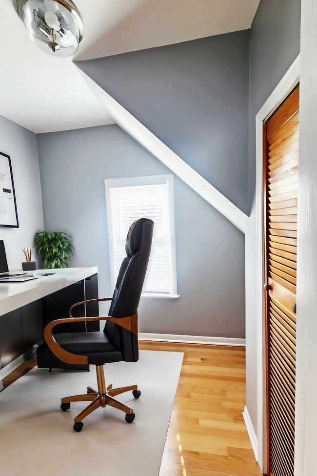 1357 W Ancona St Unit West Town
