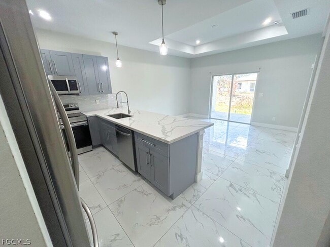 Photo - 398 Pennfield Ave