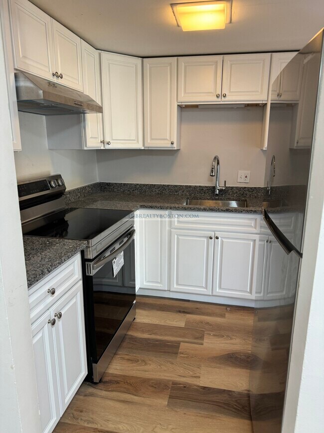 Photo - 231 Coolidge Ave Unit 414