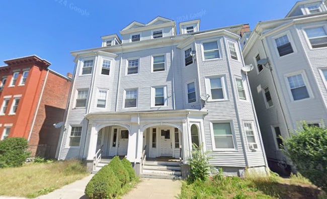 Building Photo - 96 Winthrop St Unit 2