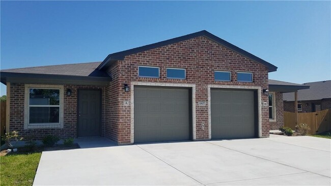 Photo - 1807 Ute Trail Townhome