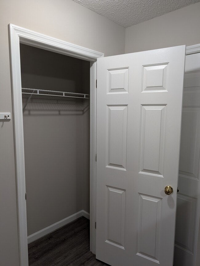 Photo - 1381 Pinnacle Ln