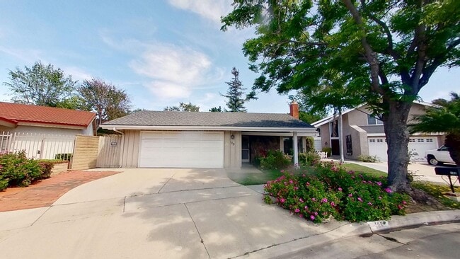 Beautiful 3 Bedroom 2 Bath Home - Anaheim - Beautiful 3 Bedroom 2 Bath Home - Anaheim
