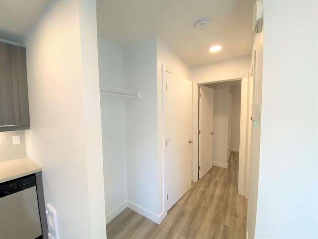 Photo - 15020 99 Ave NW Unit BSMT 4