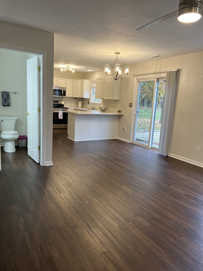 Photo - 11973 Cedar Dr