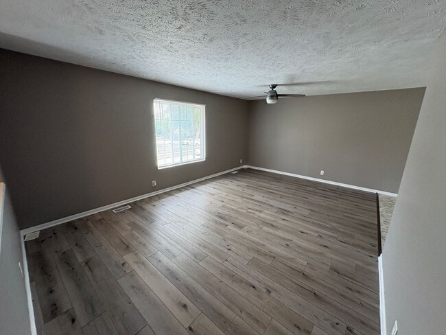 Photo - 1708 S 6th St Unidad #2