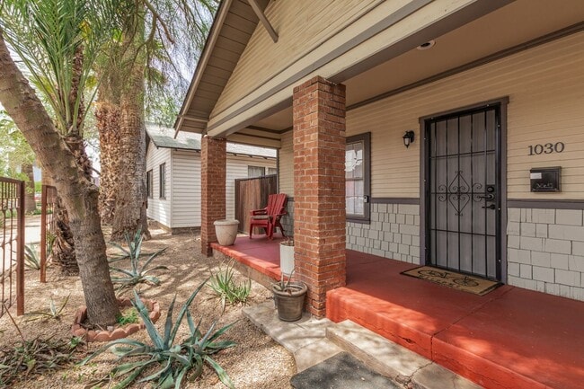 Photo - Two Bedroom Townhome in Garfield District!