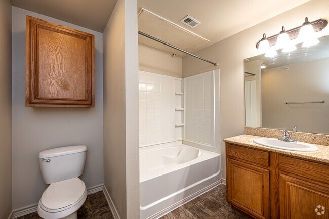 3BR, 2BA - 1,213SF - Second Bathroom - Reserve at Squirrel Run