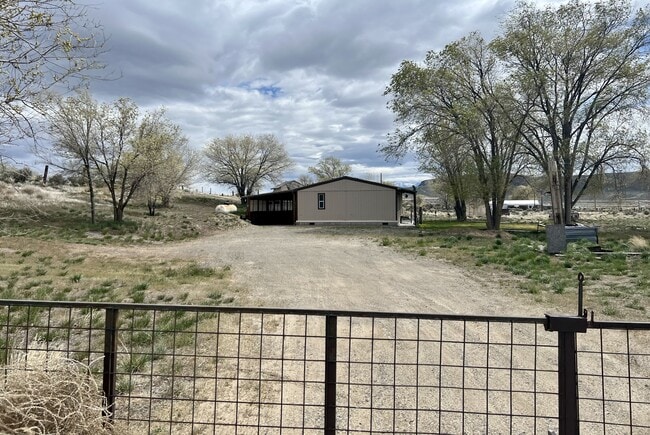 Building Photo - 5296 Comanche