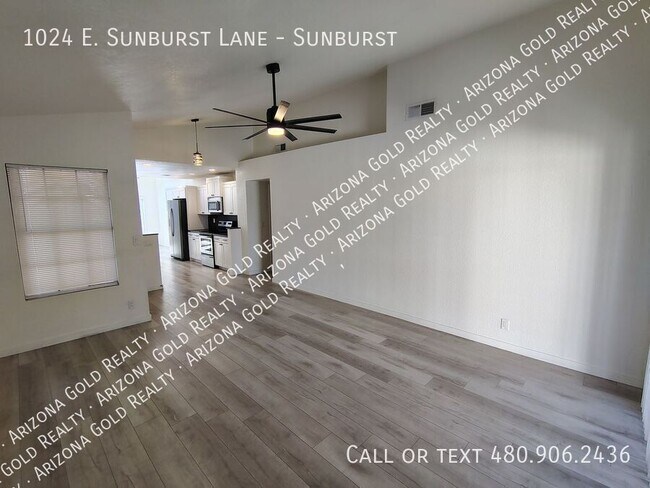Photo - 1024 E Sunburst Ln Unit Sunburst