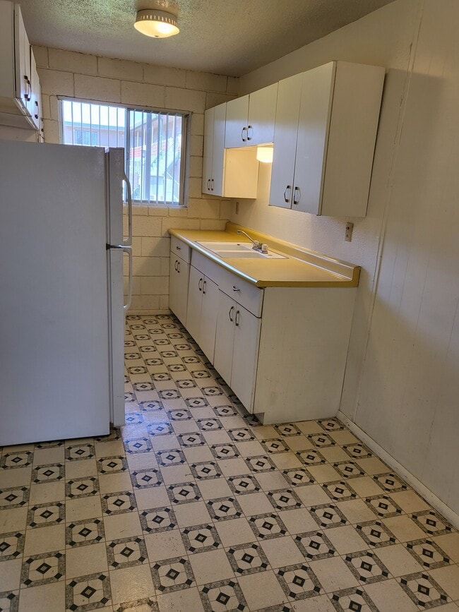 Mirador Apartments