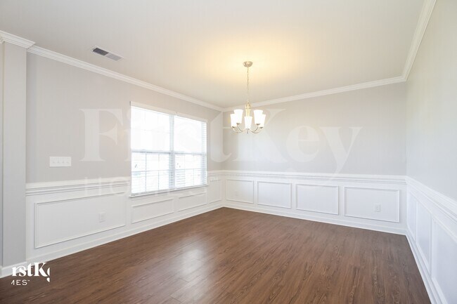 Photo - 1655 Haddington Point Dr