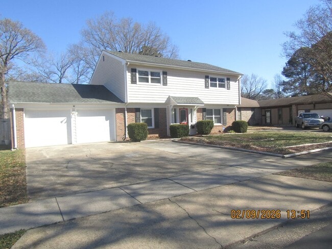 Photo - Lake Whitehurst