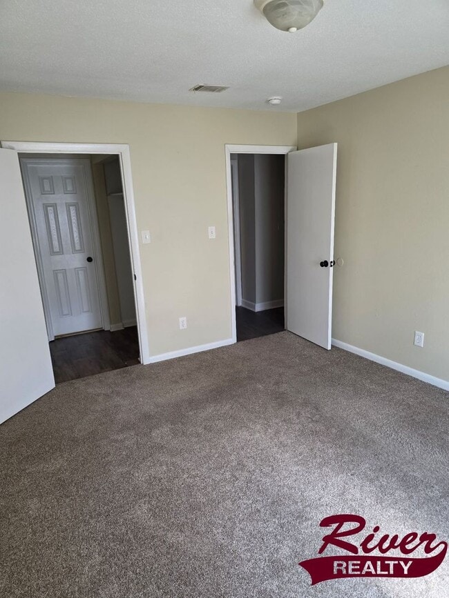 Photo - Charming 2-Bedroom Condo for Rent in Fount...