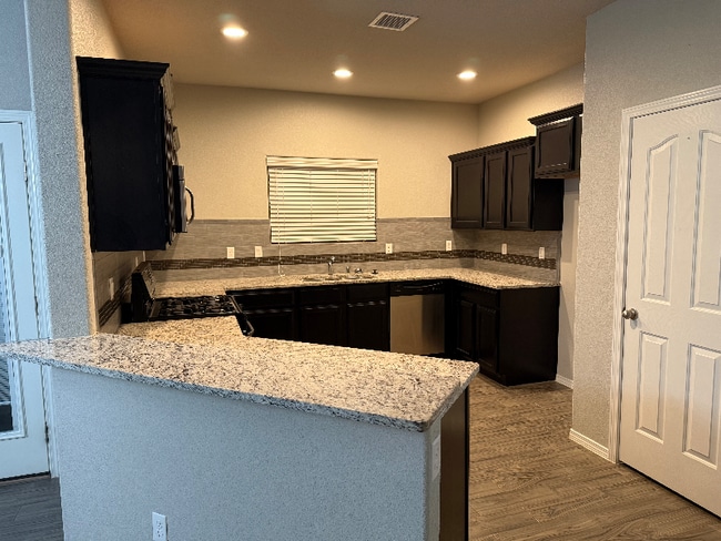 Photo - 12325 Westbury