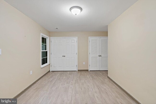 Photo - 132 Furlong Way