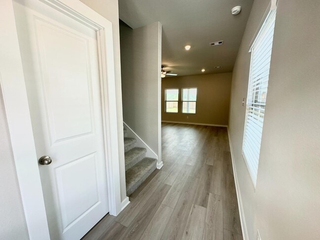 Photo - 12176 Ridge Top Dr