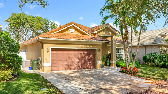 Building Photo - Gorgeous 3 bedroom 2 bath Single Family Home in Delray Beach