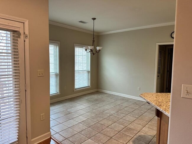 Photo - 105 Summertime Point